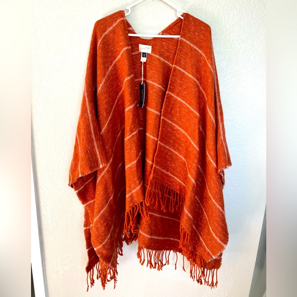 🔥FREE WHEN BUNDLED🔥 Universal Thread “Ruana” Poncho burnt orange OSFM